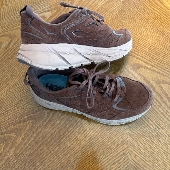 Hoka Clifton in Brown Suede size 10.5 - Picture 4 of 5